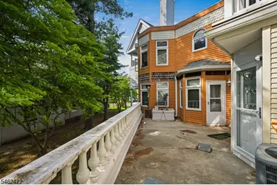 100 1st #6, Keyport, NJ 07735 - Photo 9
