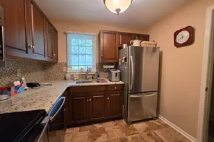346 Potomac Dr, Bernards Township, NJ 07920 - Photo 5