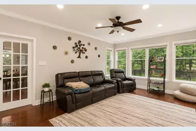 164 E Mountain Rd, Hillsborough Township, NJ 08844 - Photo 15