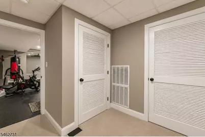 164 E Mountain Rd, Hillsborough Township, NJ 08844 - Photo 39