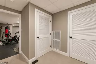 164 E Mountain Rd, Hillsborough Township, NJ 08844 - Photo 39