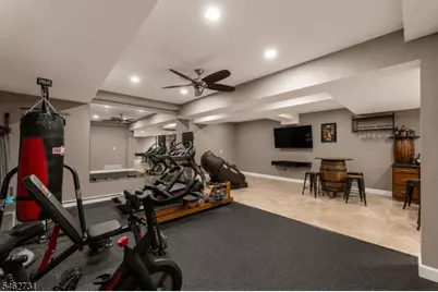 164 E Mountain Rd, Hillsborough Township, NJ 08844 - Photo 23