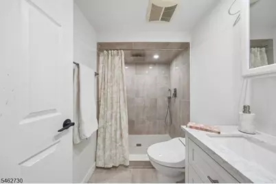 36 Amelia Ave, Livingston, NJ 07039 - Photo 25