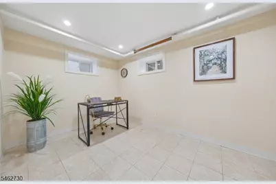 36 Amelia Ave, Livingston, NJ 07039 - Photo 23