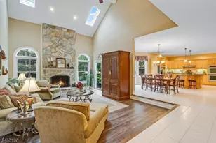 5 Downing Ct, Chester, NJ 07930 - Photo 7