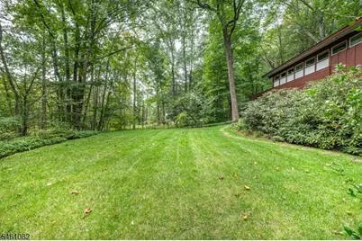 17 Brook Dr, Chester, NJ 07930 - Photo 3