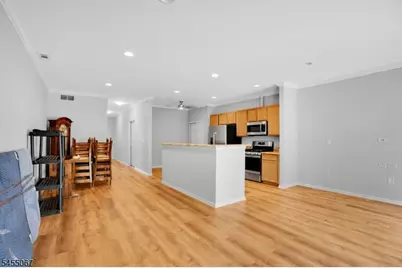 8 Allister Ct, Lincoln Park, NJ 07035 - Photo 3