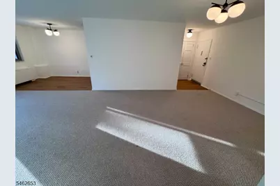 530 Valley Rd #3S, Montclair, NJ 07043 - Photo 3
