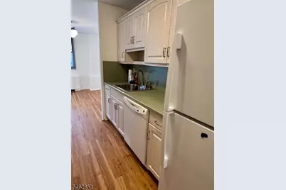 530 Valley Rd #3S, Montclair, NJ 07043 - Photo 11