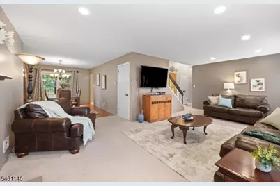 3 Wythe Cir, Hillsborough Township, NJ 08844 - Photo 11