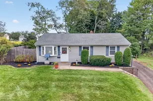 28 Harry Rd, Bridgewater Twp., NJ 08807 - Photo 3