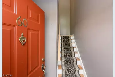 60 Waugh Ct, Bridgewater, NJ 08807 - Photo 3