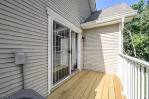 60 Waugh Ct, Bridgewater, NJ 08807 - Photo 19