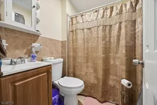 246 Spring St, Newton, NJ 07860 - Photo 9