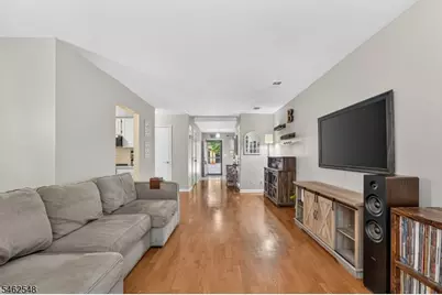 11 Amy Ct, Lebanon, NJ 08833 - Photo 11