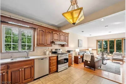 140 Unadilla Rd, Ridgewood, NJ 07450 - Photo 13
