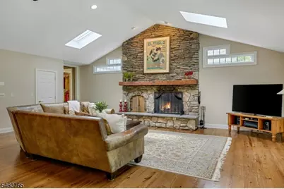 11 Schoolhouse Ln, Mendham Township, NJ 07960 - Photo 13