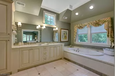 11 Schoolhouse Ln, Mendham Township, NJ 07960 - Photo 25