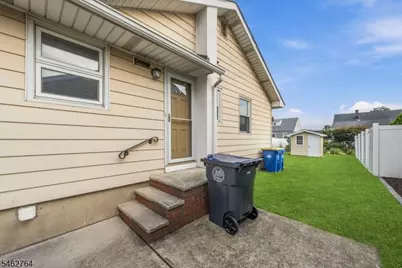 510 Verona Pl, Bound Brook, NJ 08805 - Photo 27