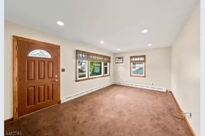 510 Verona Pl, Bound Brook, NJ 08805 - Photo 7