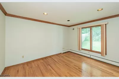 34 Silver Spring Ct, East Hanover Township, NJ 07936 - Photo 19