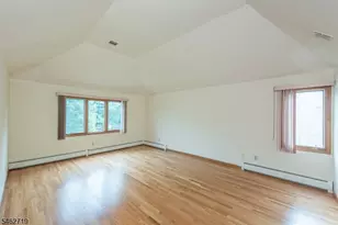 34 Silver Spring Ct, East Hanover Township, NJ 07936 - Photo 23