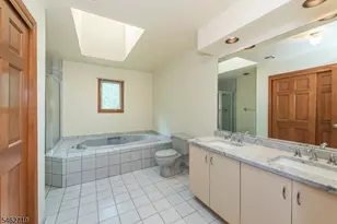 34 Silver Spring Ct, East Hanover Township, NJ 07936 - Photo 25