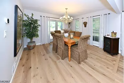 2 Pueblo Cir, Wayne, NJ 07470 - Photo 9