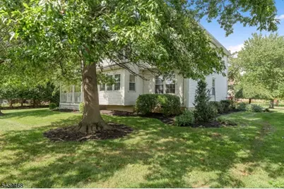 806 Ten Eyck Ct, Hillsborough Township, NJ 08844 - Photo 5