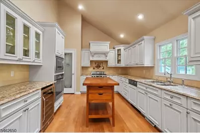 28 Underwood Road, Montville Township, NJ 07045 - Photo 5