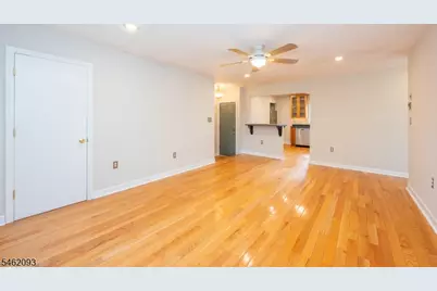206 Main St Unit 74 #B, Millburn, NJ 07041 - Photo 3