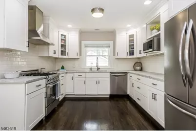 8 Berkeley Rd, Maplewood, NJ 07040 - Photo 17