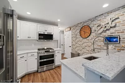 29 Oakley Ter, Nutley, NJ 07110 - Photo 11
