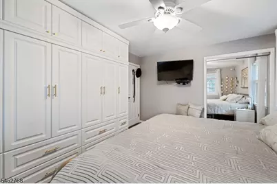 29 Oakley Ter, Nutley, NJ 07110 - Photo 15