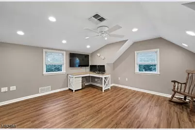 29 Oakley Ter, Nutley, NJ 07110 - Photo 23