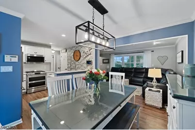 29 Oakley Ter, Nutley, NJ 07110 - Photo 9