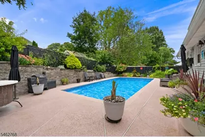 29 Oakley Ter, Nutley, NJ 07110 - Photo 31