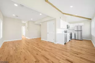 532 Ringwood Ave, Wanaque, NJ 07465 - Photo 1