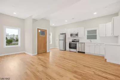 532 Ringwood Ave #A, Wanaque, NJ 07465 - Photo 1