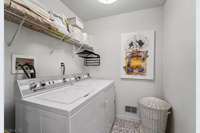 136 Cambridge Dr, Nutley, NJ 07110 - Photo 21