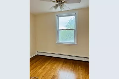 118 Barkley Ave, Clifton, NJ 07011 - Photo 11