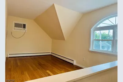 118 Barkley Ave, Clifton, NJ 07011 - Photo 3