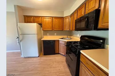 903 Spruce Hills Dr, Glen Gardner, NJ 08826 - Photo 11