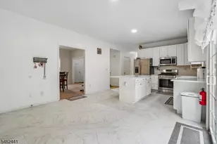 25 Elizabeth Ave, Washington Township, NJ 07882 - Photo 15