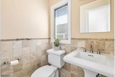 26 Rabkin Dr, Clifton, NJ 07013 - Photo 15