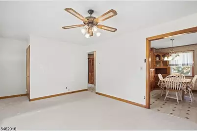 16 Sandra Ln, Randolph Township, NJ 07869 - Photo 5