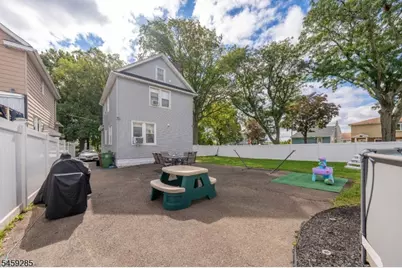 214 W 17th St, Linden, NJ 07036 - Photo 21