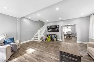 214 W 17th St, Linden, NJ 07036 - Photo 3