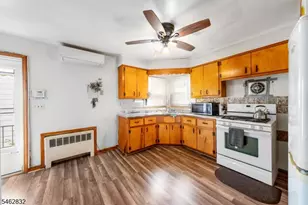 807 Lincoln St, Linden, NJ 07036 - Photo 13