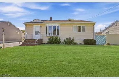 25 Corsi Rd, Bloomfield, NJ 07003 - Photo 1